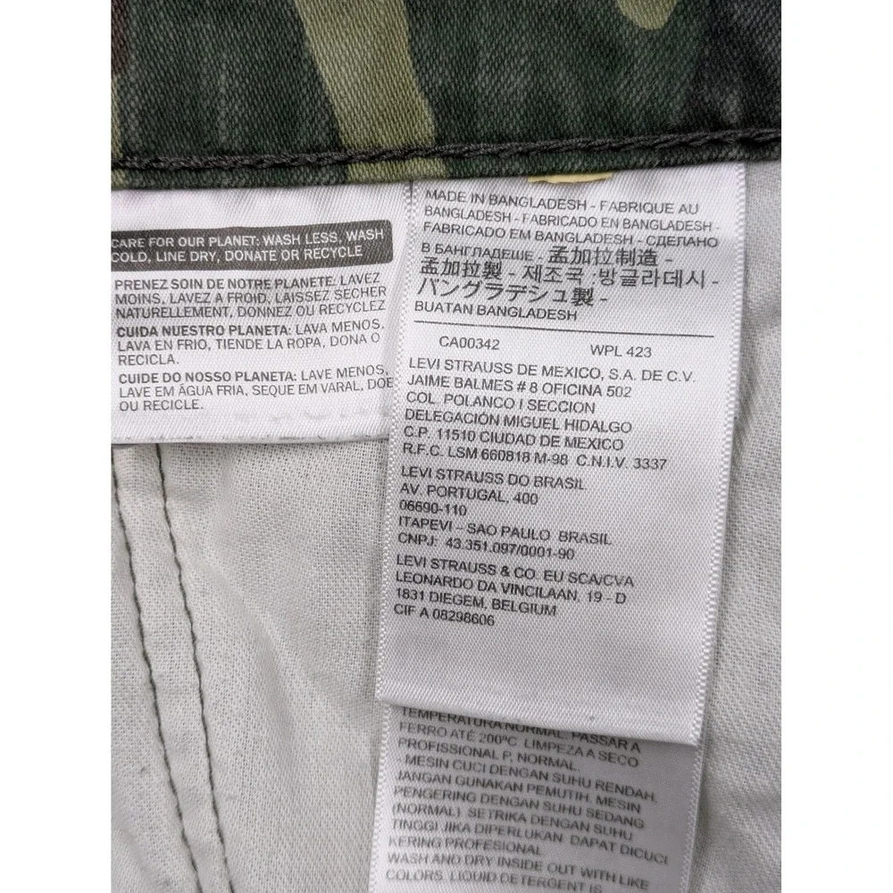Levis 541 Athletic Fit Jeans Mens 40x28 (40x30) Green Camo Tapered Denim